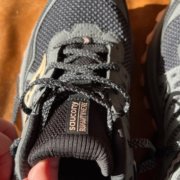 Saucony Excursion Trail Running Women’s Black and Peachy Pink Athletic Shoes - Picture 10 of 13